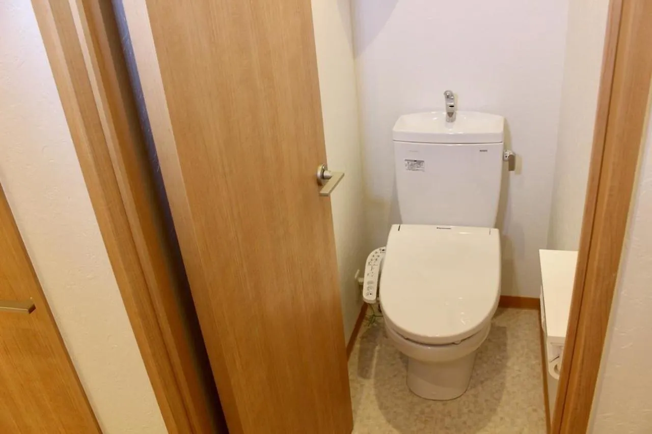 Bnb+ Post Town Shinbashi - Hostel Tokyo Hotel